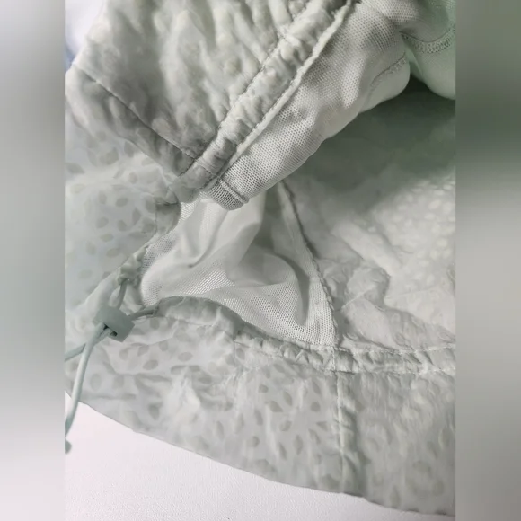 Lululemon Find your Flock Jacket 2 - Picture 13 of 16